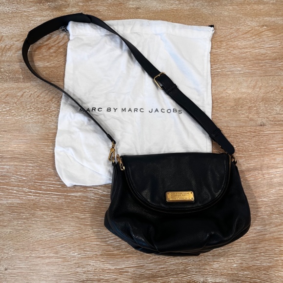 Marc by Marc Jacobs Natasha Leather Crossbody - Picture 2 of 7